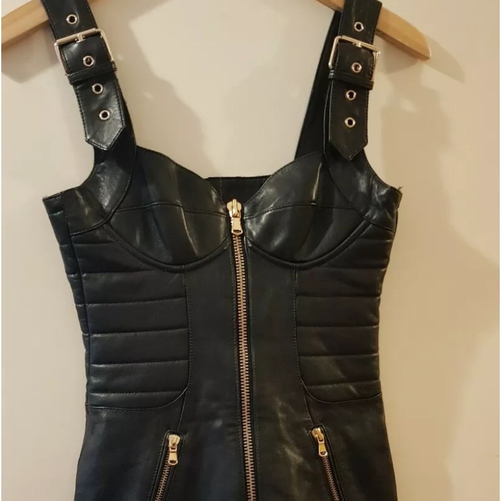 Moschino x HM leather dress - Picture 2 of 7